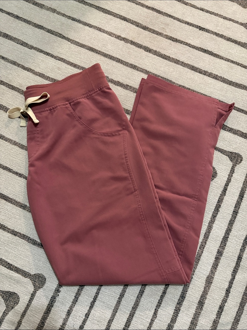 FIGS Kade Scrub Pants in Mauve